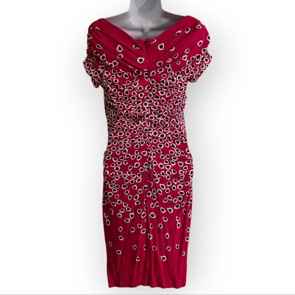 Escada Heart Dress- 8 - Picture 7 of 15